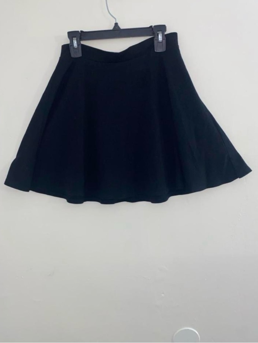 Charlotte Russe Black Circle Skater Mini Skirt